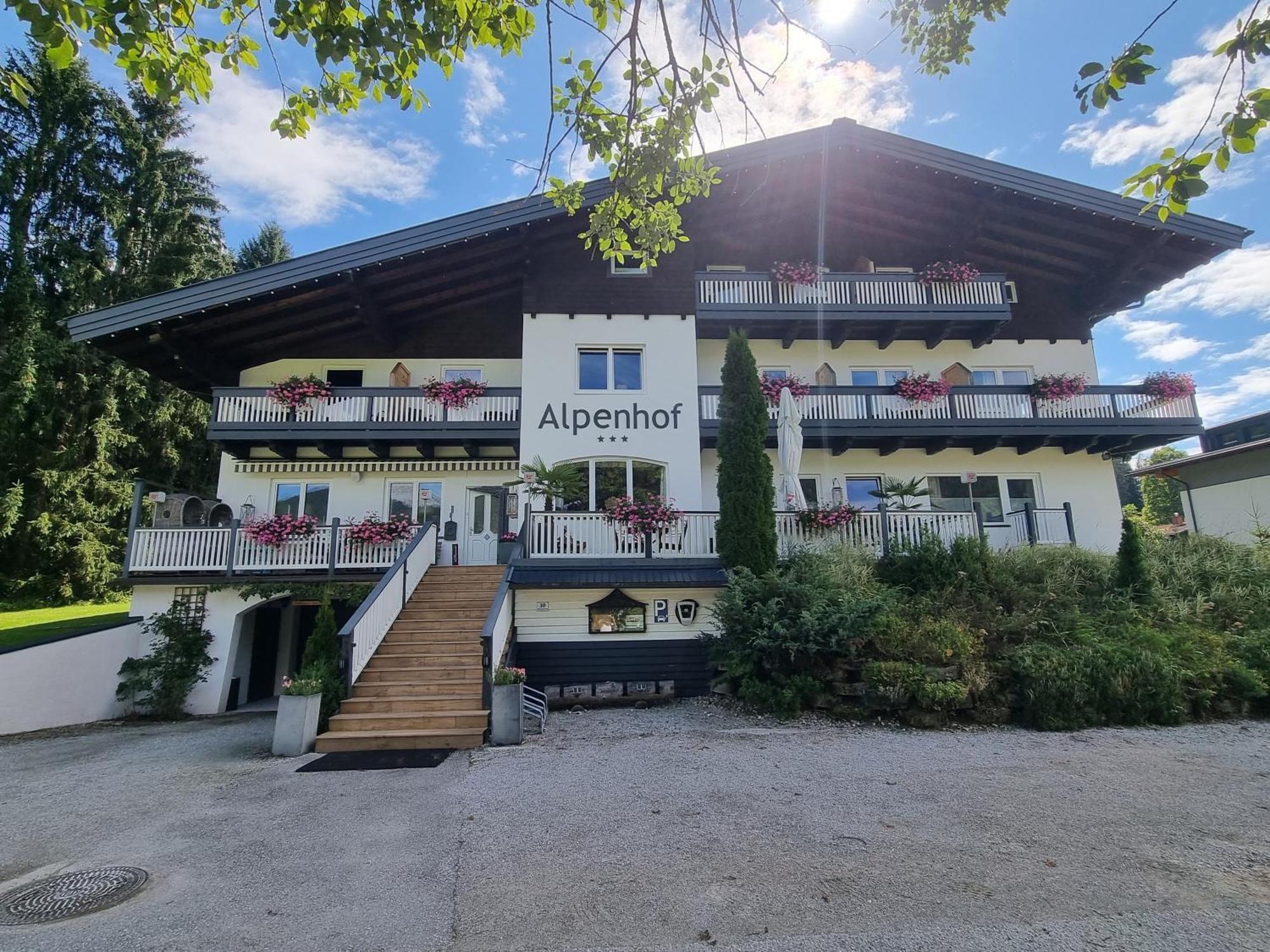 Alpenhof Hotel Sankt Martin am Tennengebirge Buitenkant foto